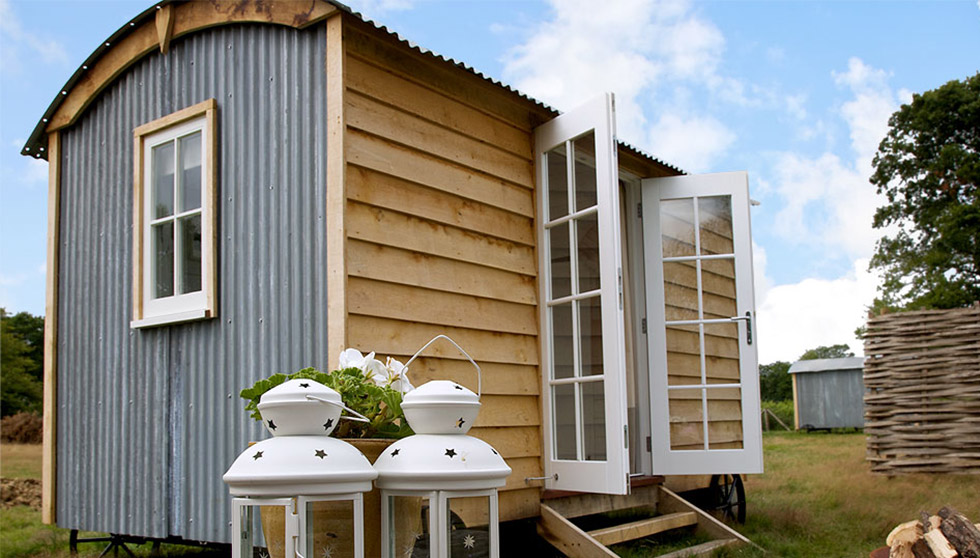 The Hunt Shepherd’s Hut picture